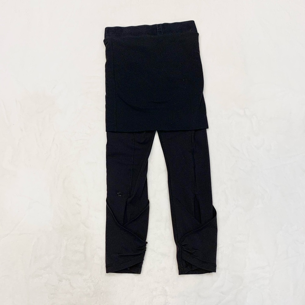 Lululemon Yin To You Crop Skirted Keyhole Crop Leggings Size 2 - Picture 2 of 13
